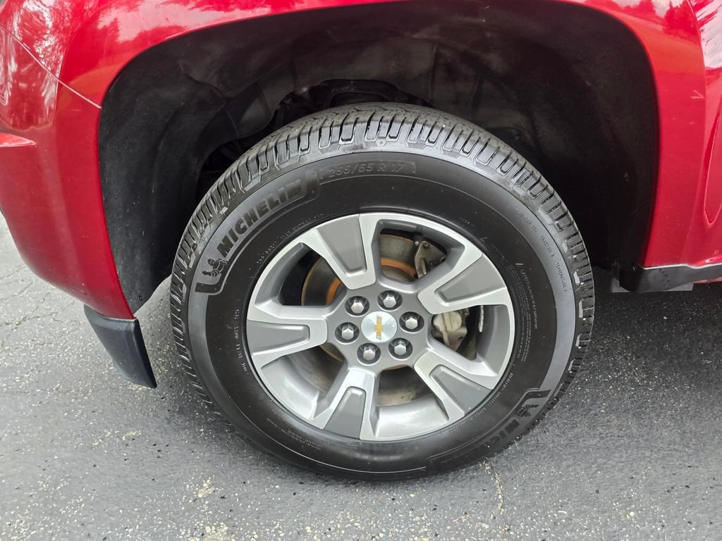 Used 2017 Chevrolet Colorado Z71 AWD/4WD image 10