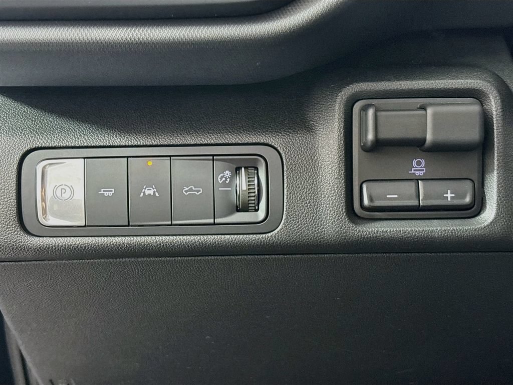 Certified 2026 Chevrolet Silverado EV W/T AWD/4WD image 11