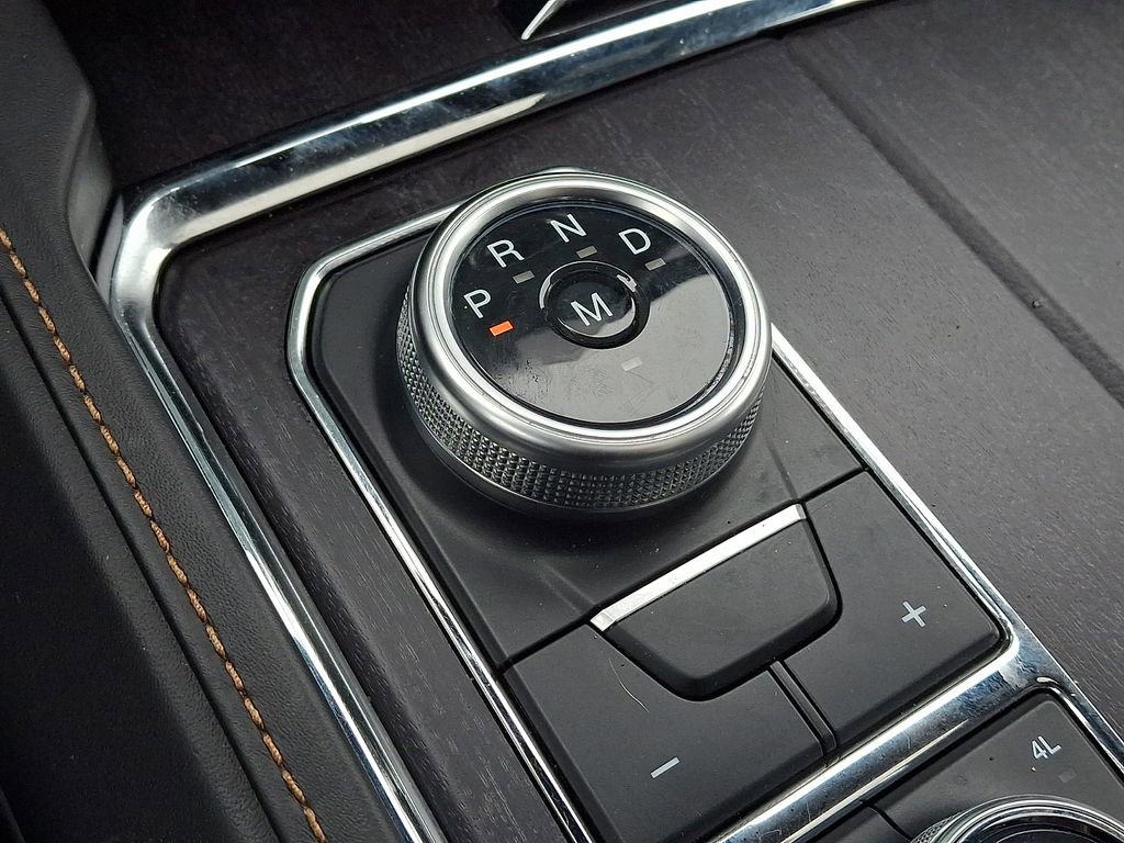 Used 2022 Ford Expedition Platinum image 18