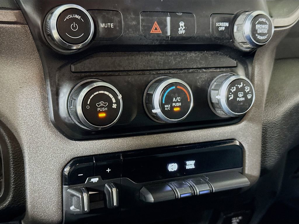 Used 2021 RAM 2500 Tradesman AWD/4WD image 13