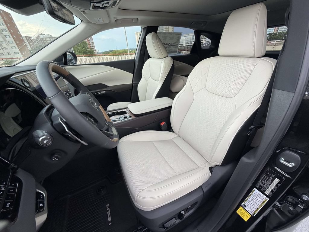 New 2026 Lexus RX 350 Premium Plus w/ Convenience Package AWD/4WD image 2