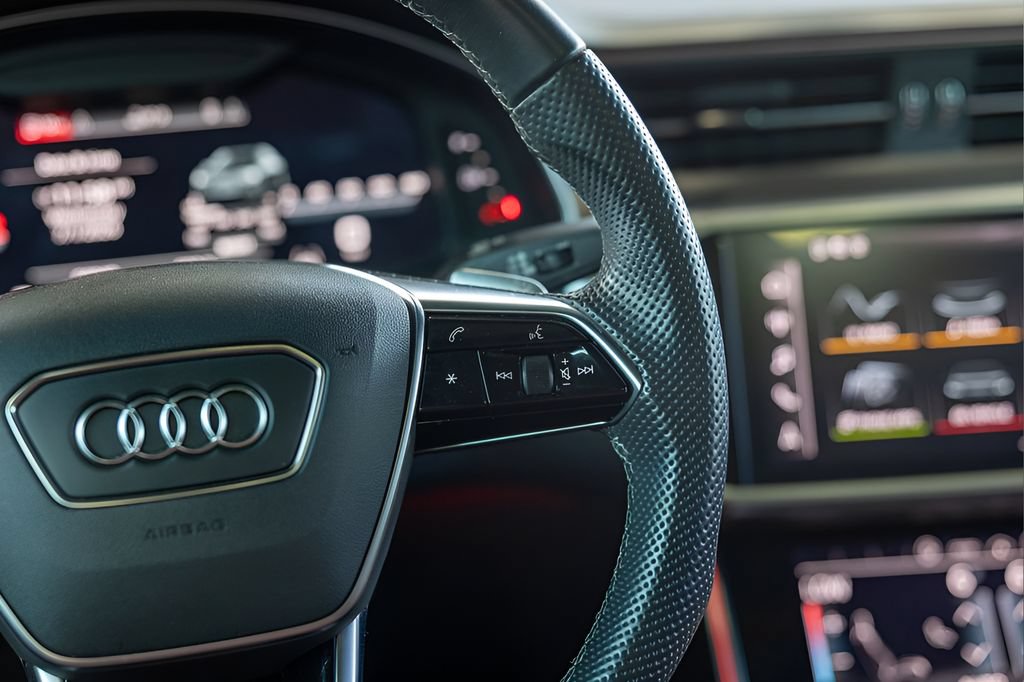 Used 2022 Audi S6 Prestige w/ Prestige Package AWD/4WD image 30