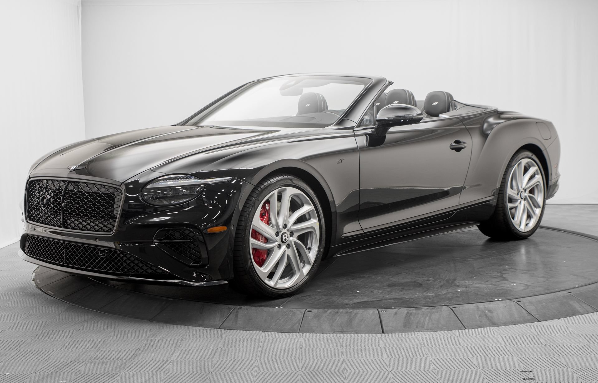 New 2026 Bentley Continental GTC AWD/4WD image 7
