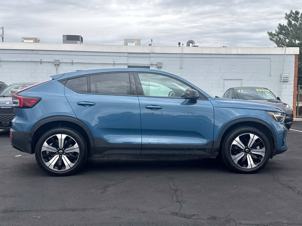 Used 2023 Volvo C40 P8 Recharge Plus AWD/4WD image 9