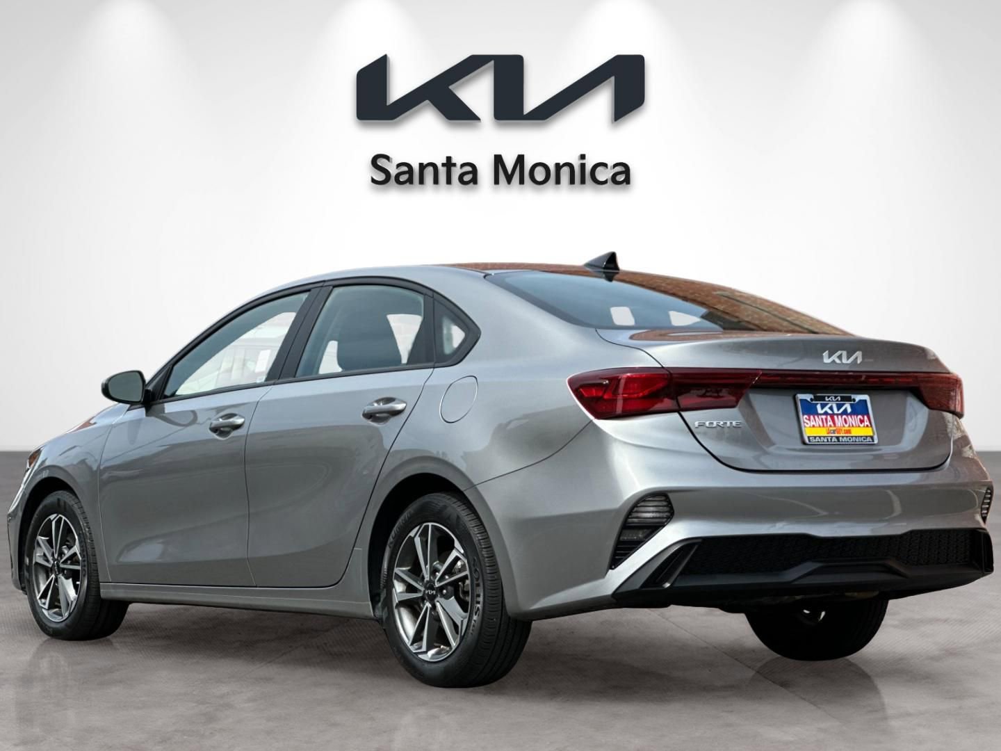 Certified 2023 Kia Forte LXS image 4