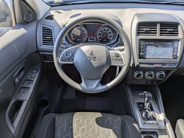 Used 2025 Mitsubishi Outlander Sport ES AWD/4WD image 16