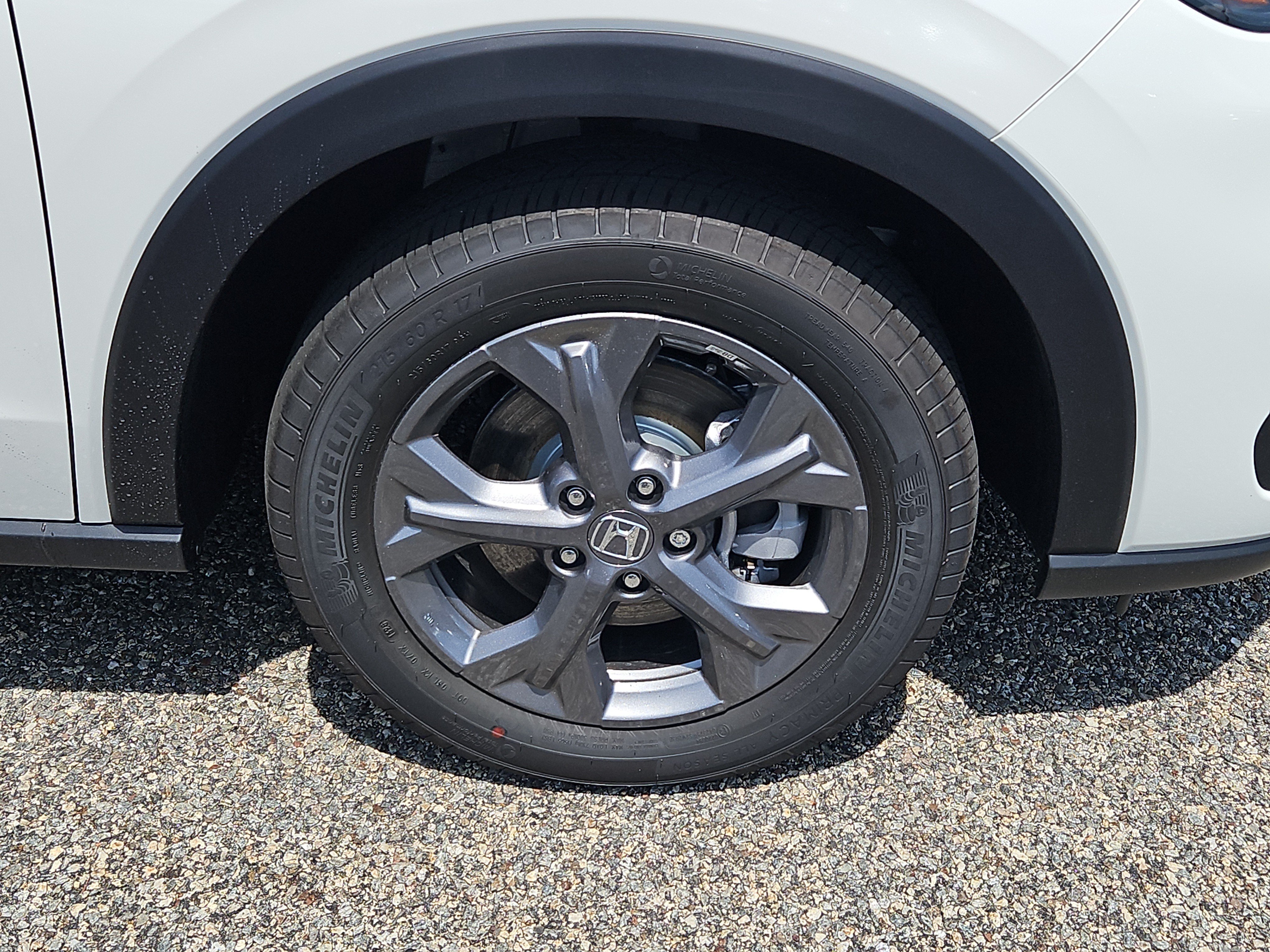 New 2027 Honda HR-V LX image 4