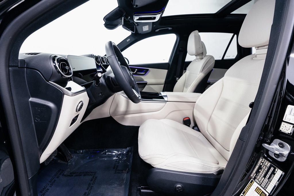 Used 2026 Mercedes-Benz GLC 300 4MATIC image 7
