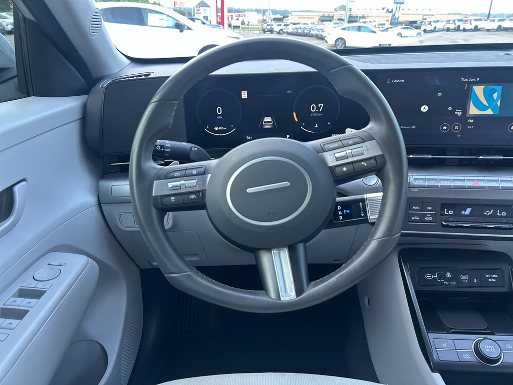 Used 2024 Hyundai Kona SEL w/ Convenience Package FWD image 13
