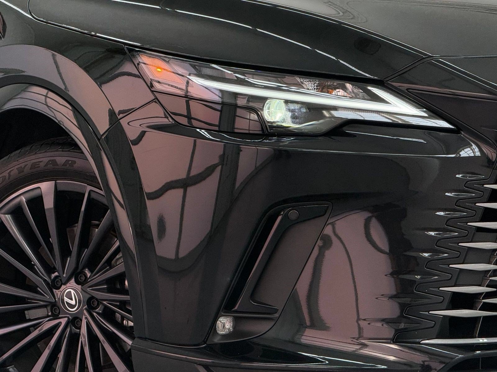 Used 2025 Lexus RX 350 Premium w/ Convenience Package FWD image 10