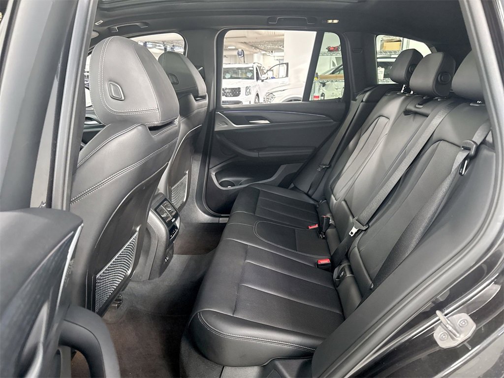 Used 2024 BMW X3 xDrive30i image 25