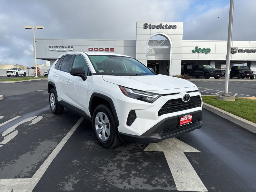 Used 2024 Toyota RAV4 LE image 2