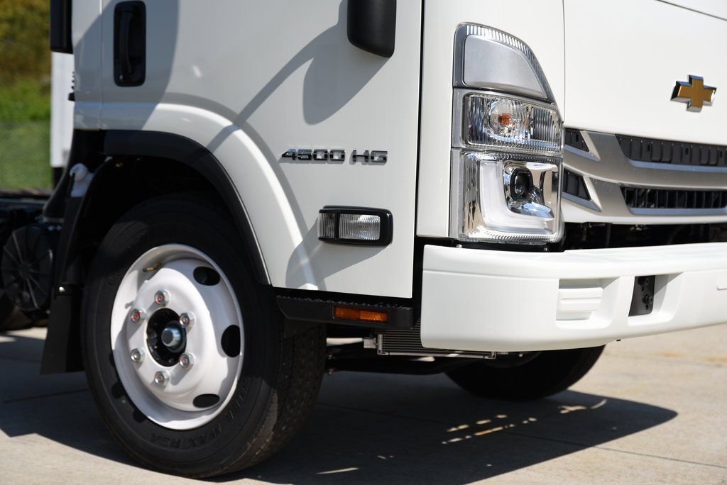 New 2025 Chevrolet Low Cab Forward RWD image 12