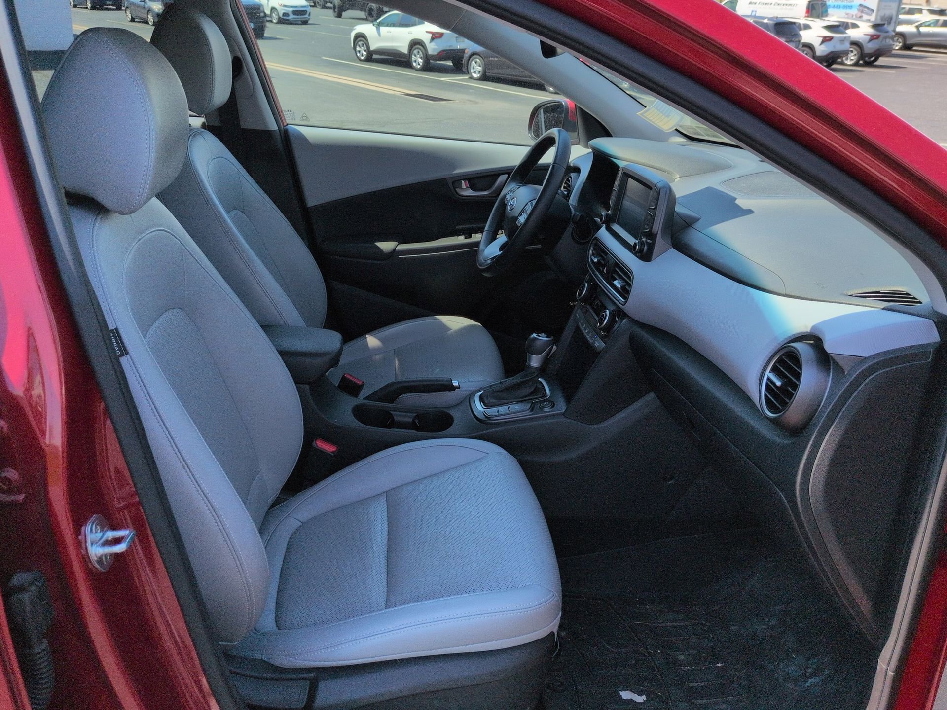 Used 2021 Hyundai Kona Limited w/ Cargo Package AWD/4WD image 27