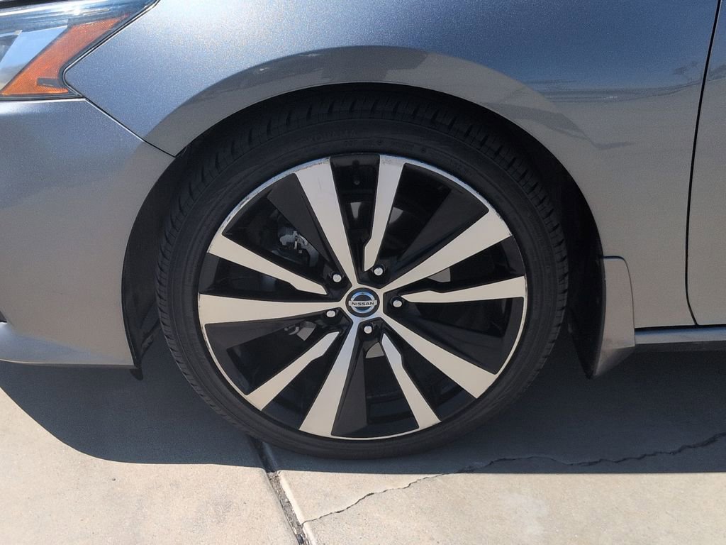 Used 2021 Nissan Altima 2.0 SR FWD image 10