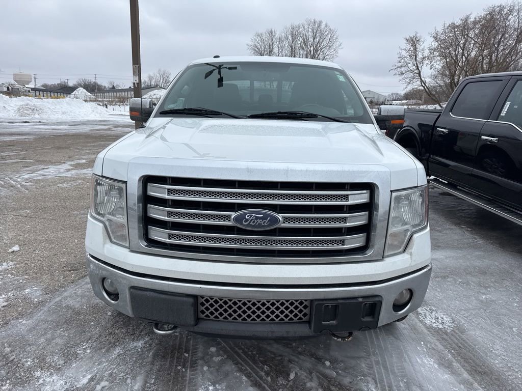 Used 2013 Ford F150 Lariat w/ Lariat Chrome Pkg image 2
