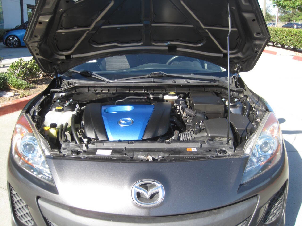 Used 2013 MAZDA MAZDA3 i Touring image 14