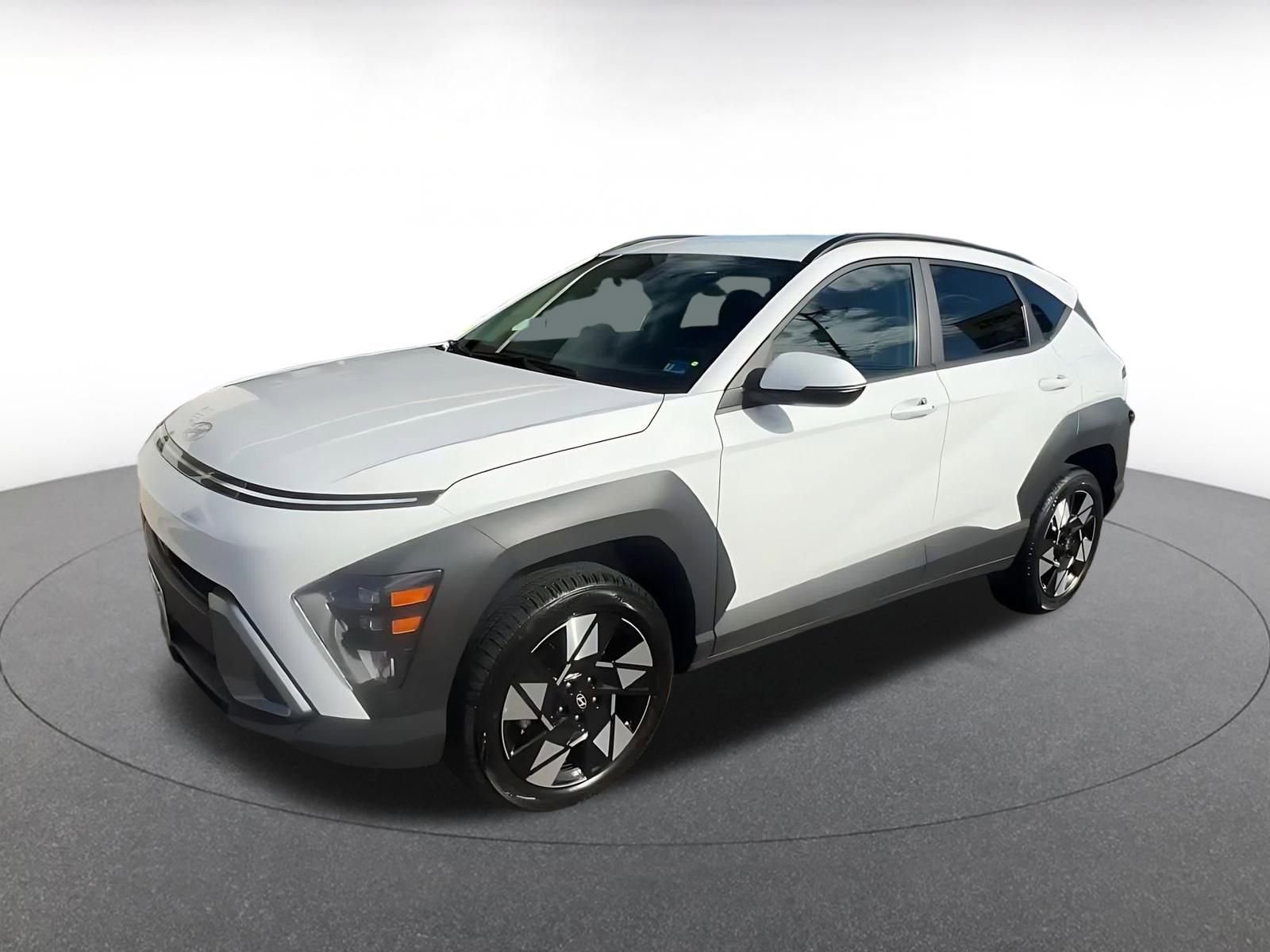Used 2025 Hyundai Kona SEL image 7