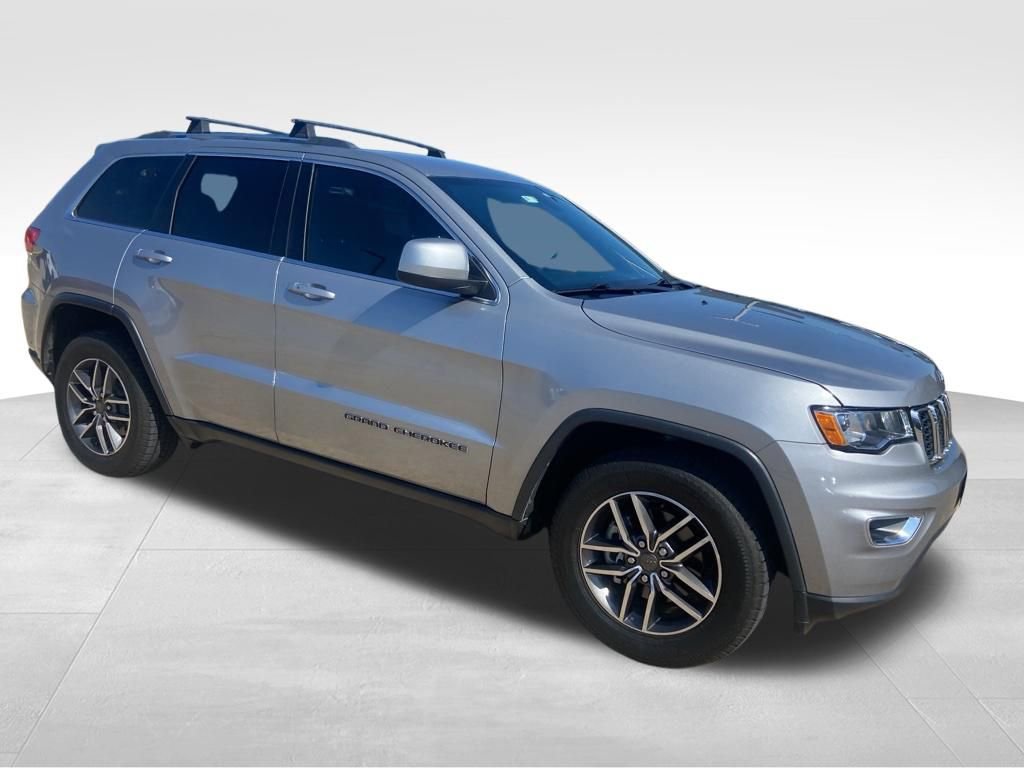 Used 2019 Jeep Grand Cherokee Laredo w/ Security & Convenience Group image 7