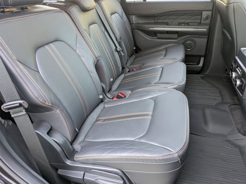 Used 2022 Ford Expedition Platinum image 21
