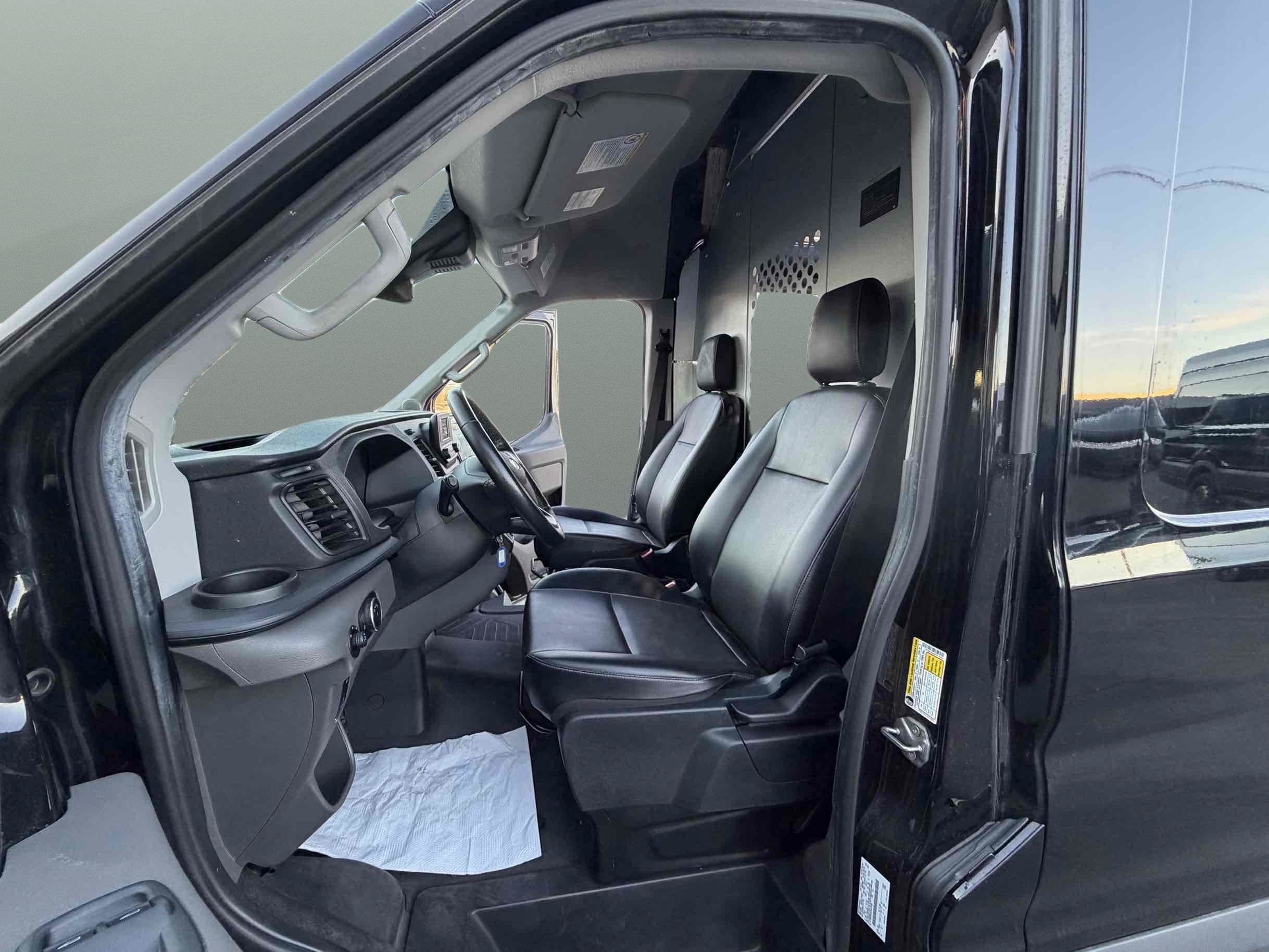Used 2023 Ford Transit 250 148 High Roof Extended w/ Load Area Protection Package RWD image 19