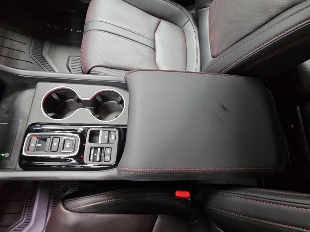 New 2026 Honda Pilot Black Edition image 22