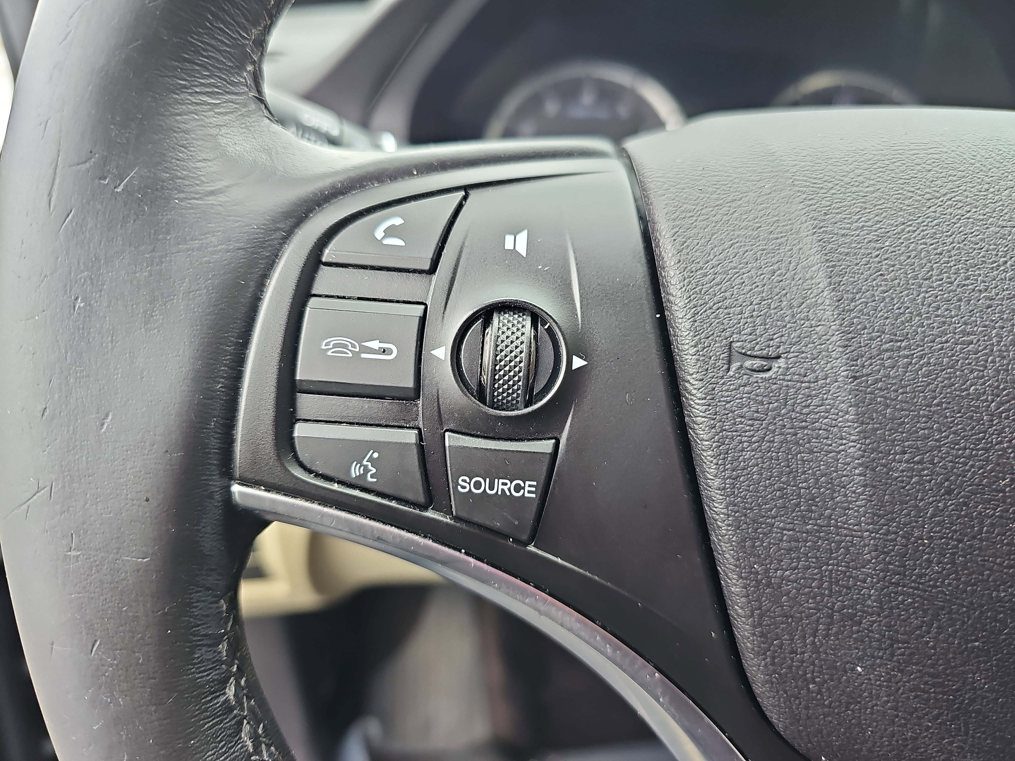 Used 2017 Acura MDX SH-AWD w/ Technology Package image 17