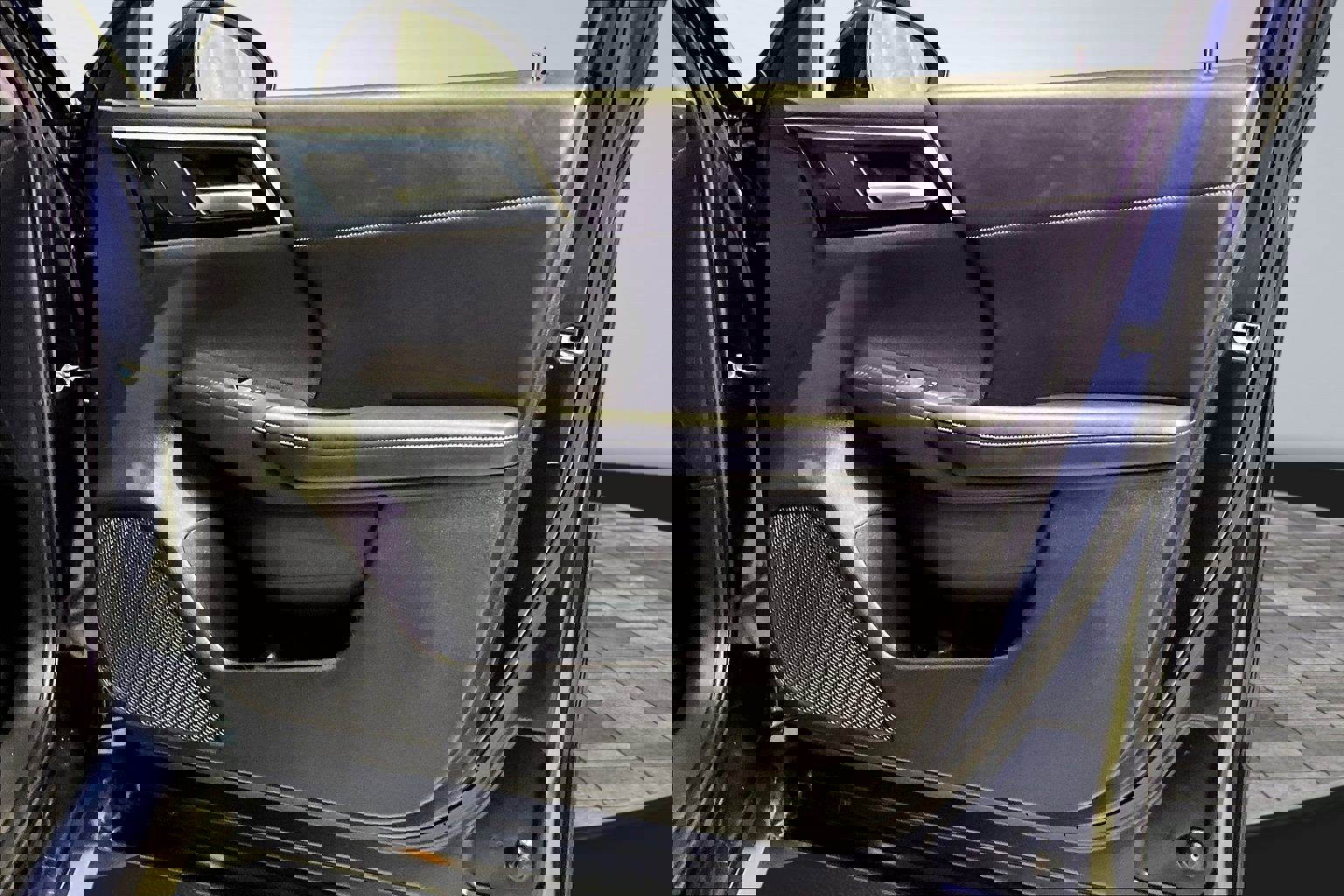 Used 2023 Mitsubishi Outlander SE image 28