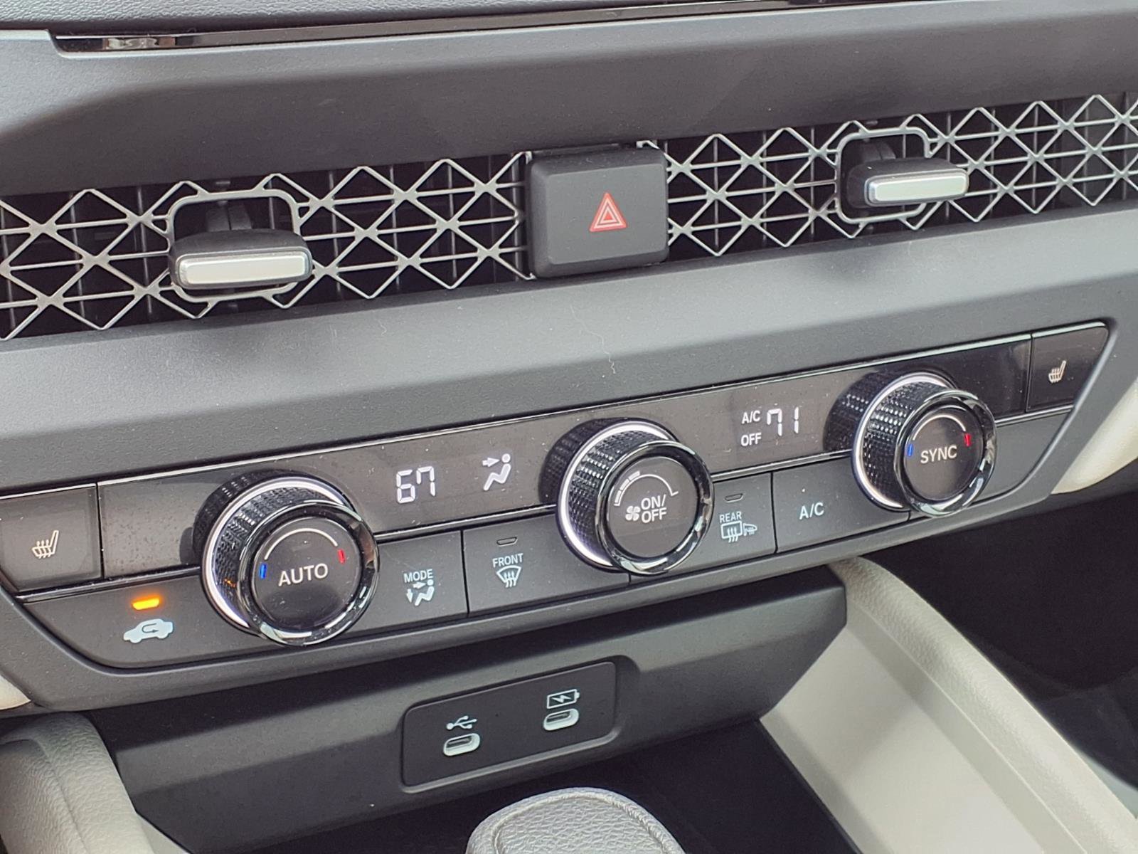 Used 2025 Honda Accord SE image 7