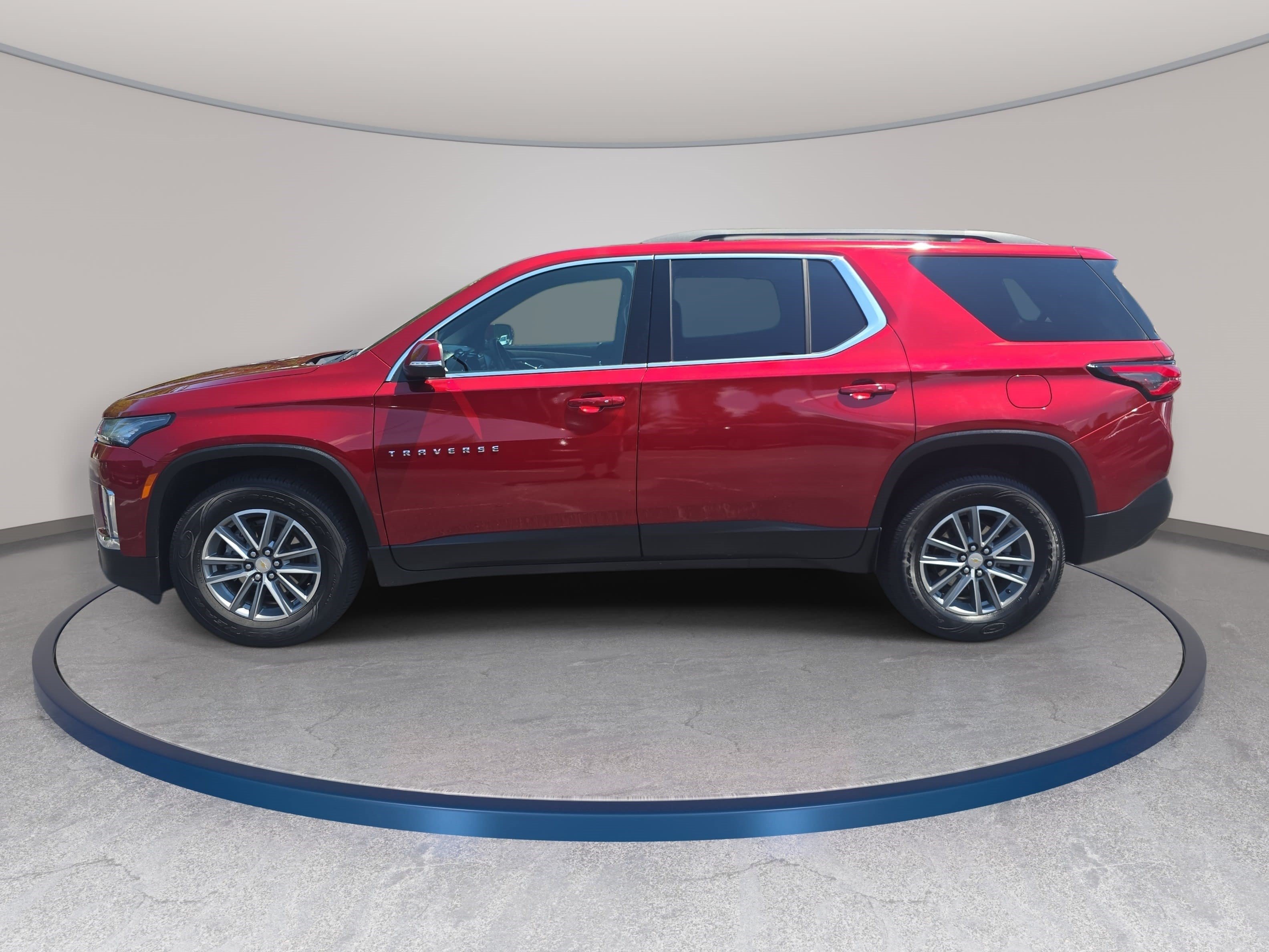 Used 2023 Chevrolet Traverse LT FWD image 8