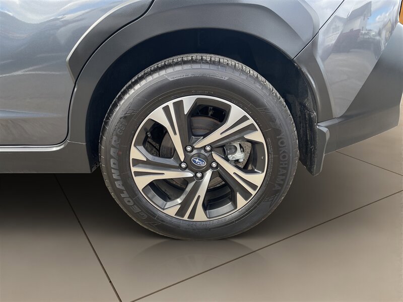 Used 2025 Subaru Crosstrek 2.0i Premium AWD/4WD image 31