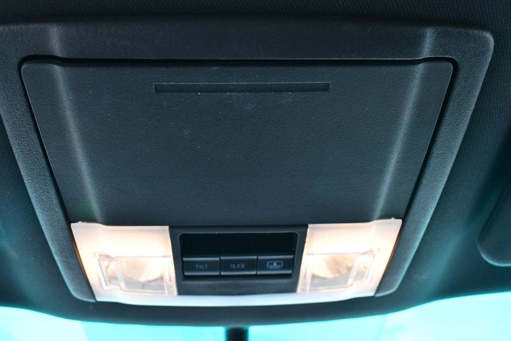 Used 2014 Ford Explorer XLT w/ Equipment Group 202A image 34