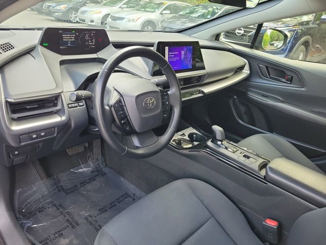 Used 2024 Toyota Prius LE image 10