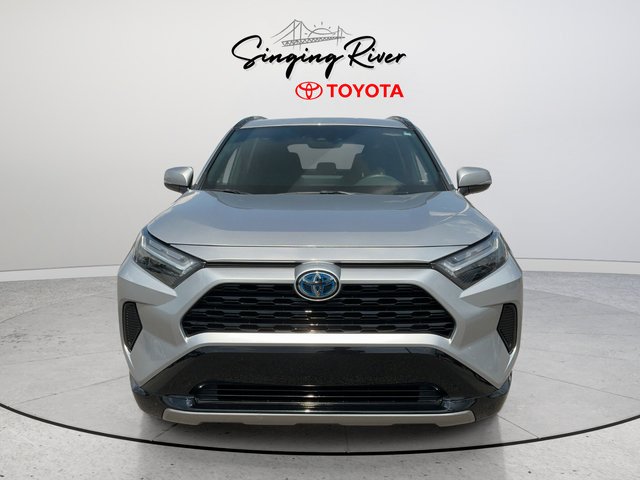 Used 2022 Toyota RAV4 SE w/ SE Grade Weather Package AWD/4WD image 2