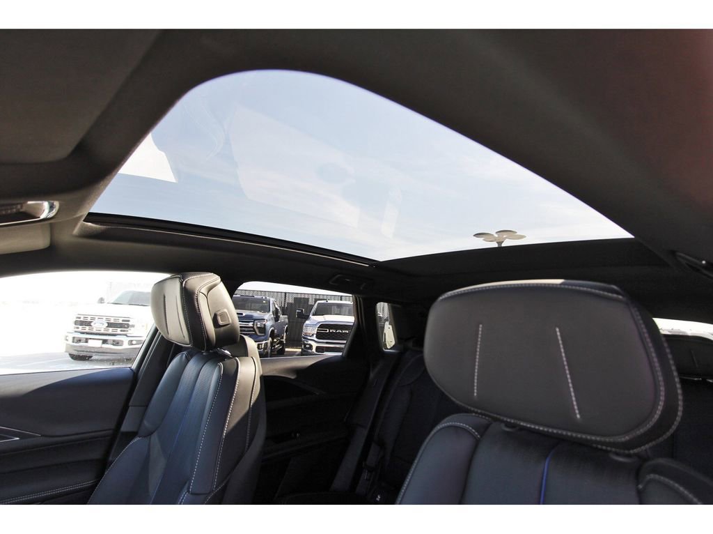 New 2026 Cadillac Lyriq Luxury image 23