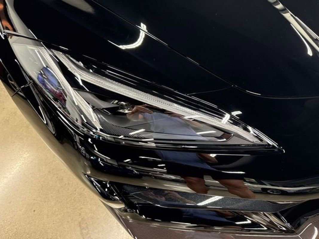 Used 2025 Chevrolet Corvette Z06 image 32