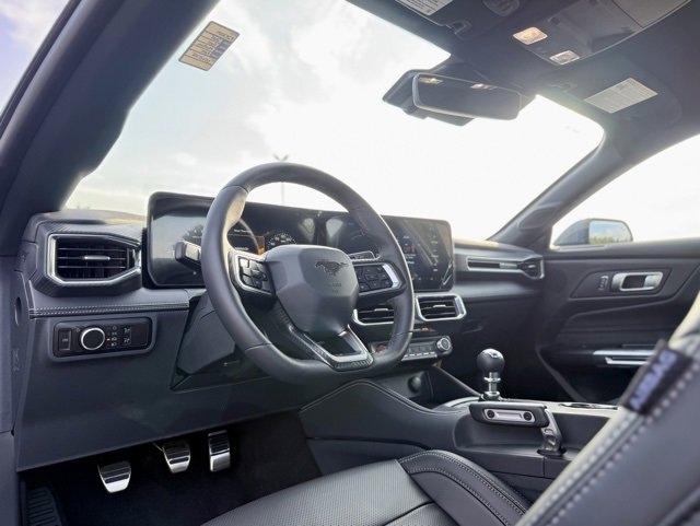 New 2025 Ford Mustang GT Premium w/ GT Performance Package image 13