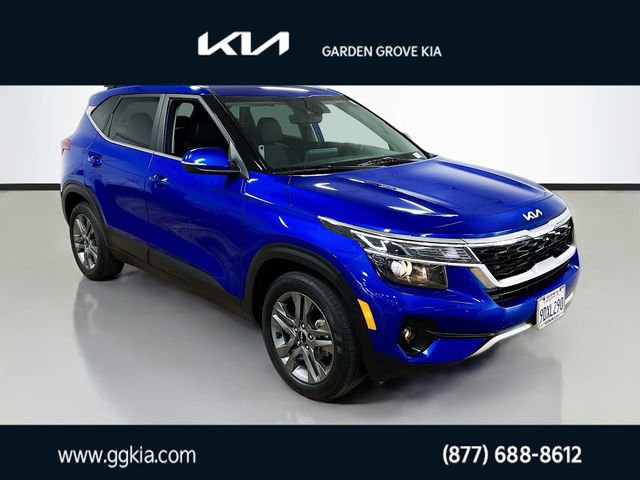 Certified 2023 Kia Seltos S w/ Navigation Package image 1