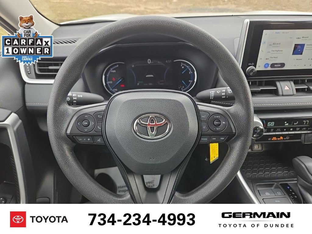 Certified 2025 Toyota RAV4 LE image 25