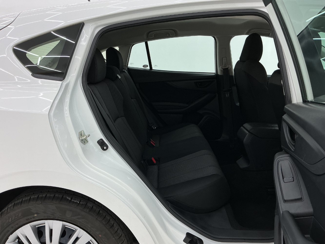 Used 2017 Subaru Impreza 2.0i AWD/4WD image 21