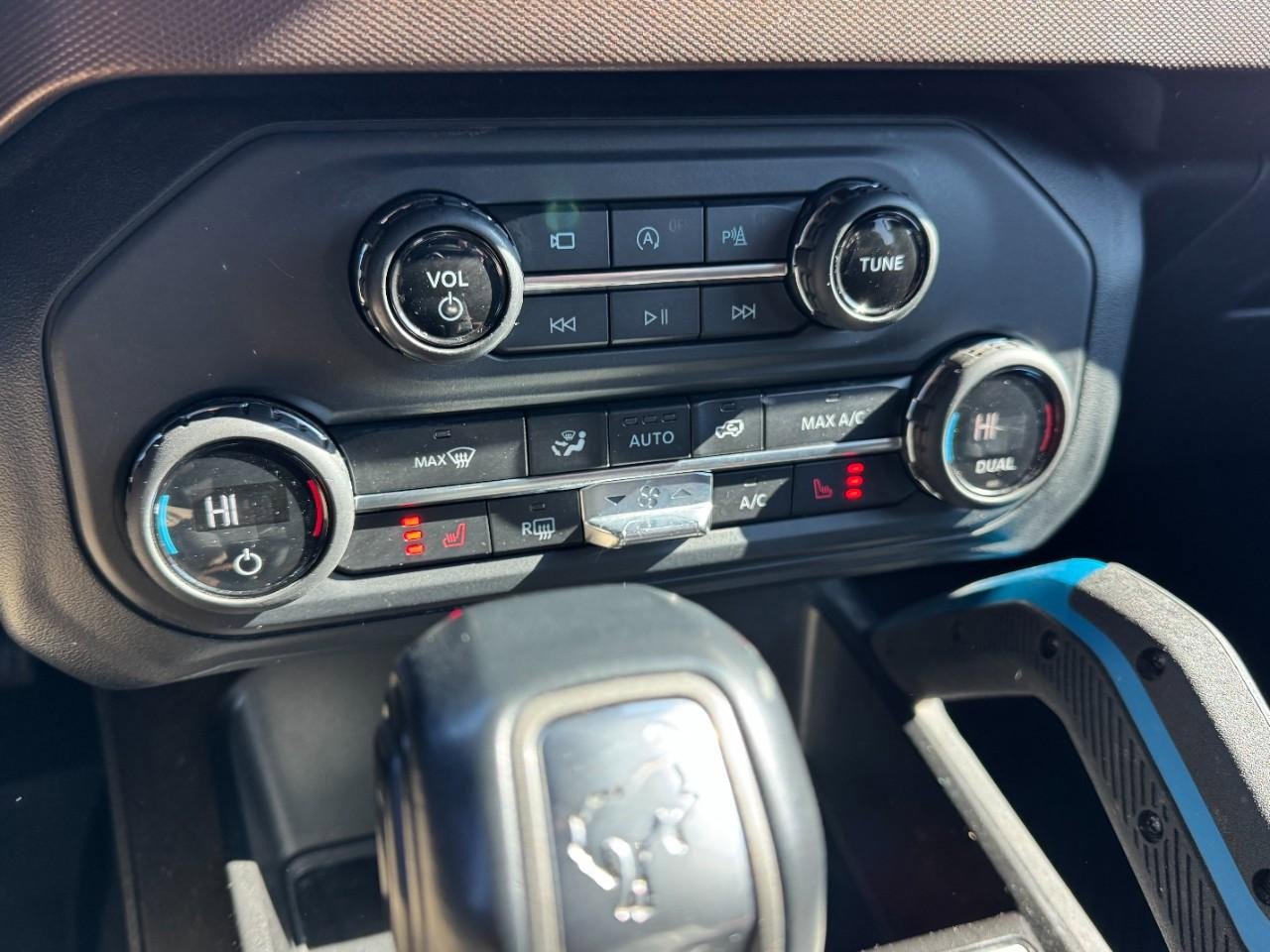 Used 2021 Ford Bronco Outer Banks image 17