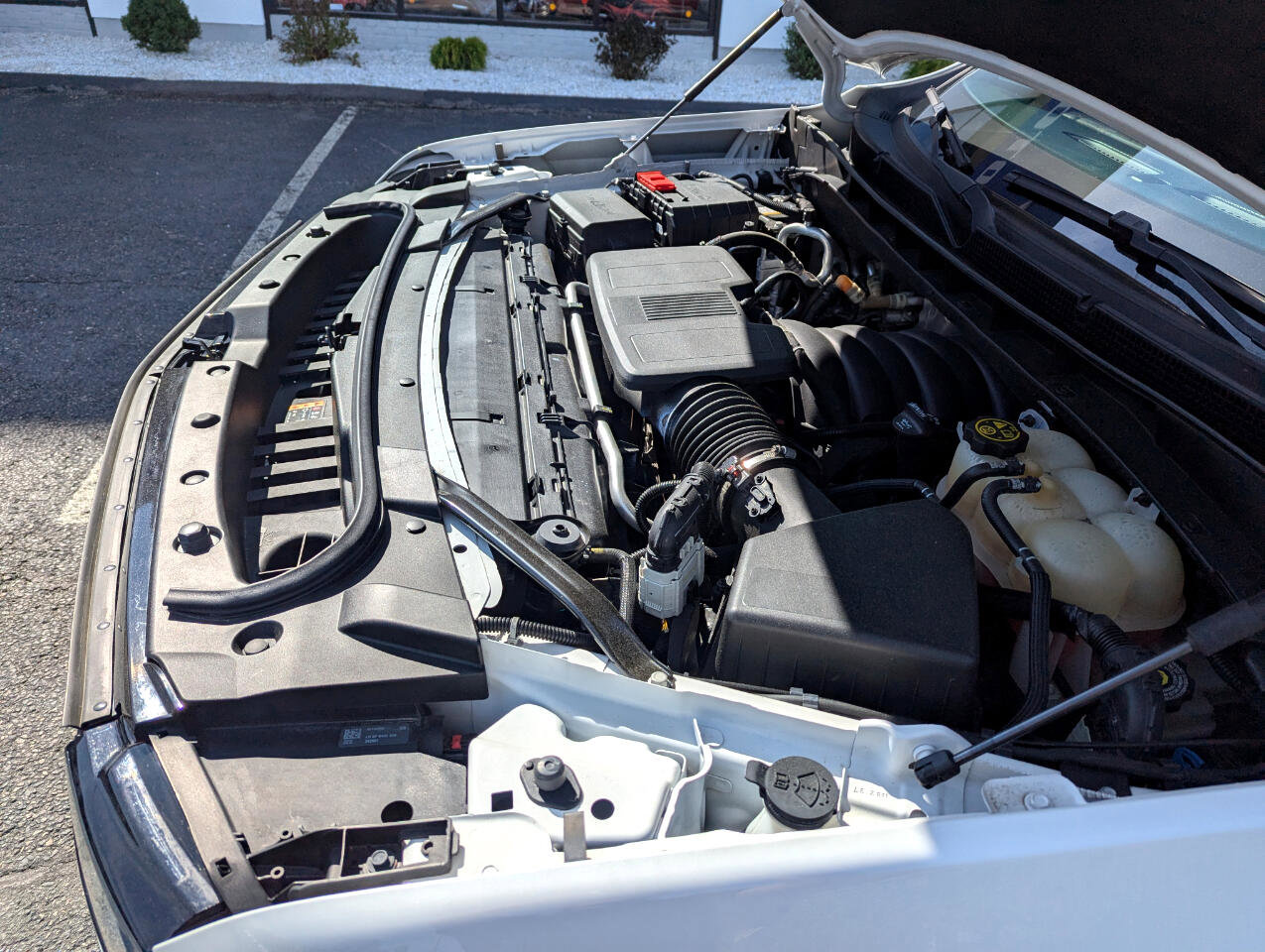 Used 2022 Cadillac Escalade ESV Sport Platinum image 59