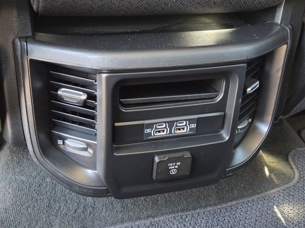 Used 2022 RAM 1500 Laramie RWD image 15