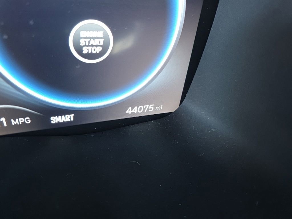 Used 2023 Hyundai Santa Fe SEL w/ Premium Package image 19