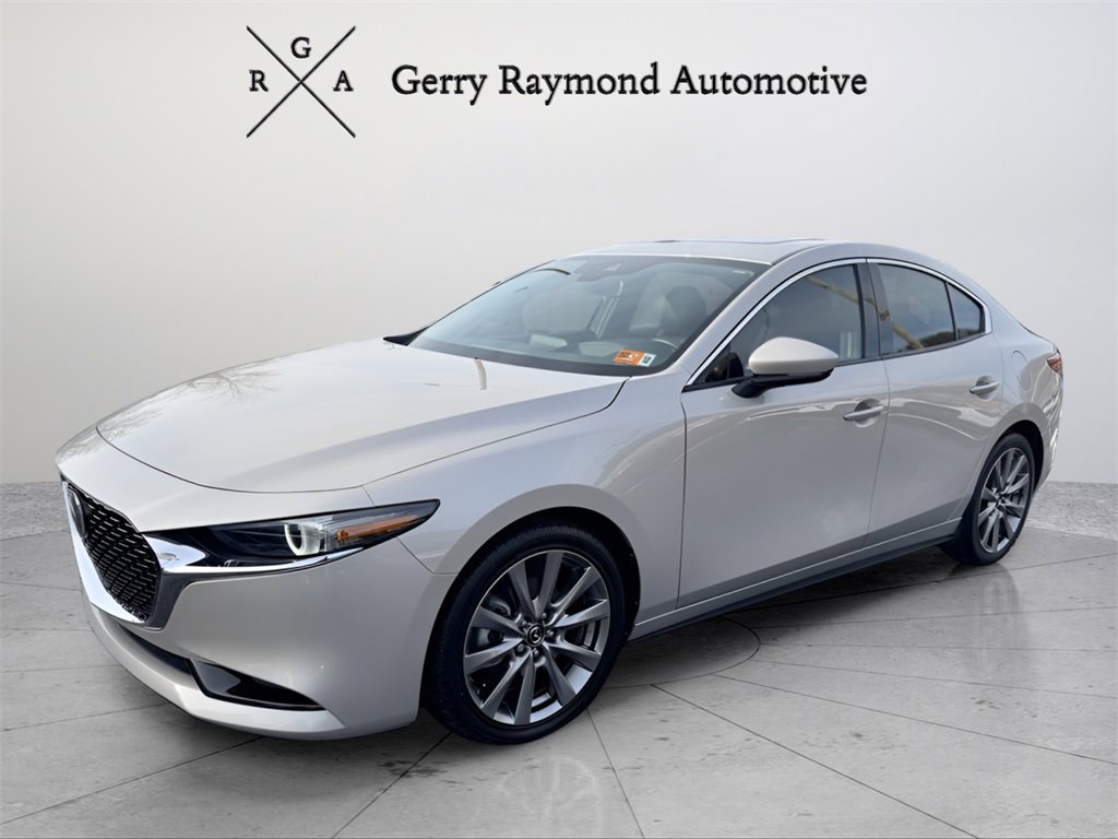 Used 2023 MAZDA MAZDA3 s image 3