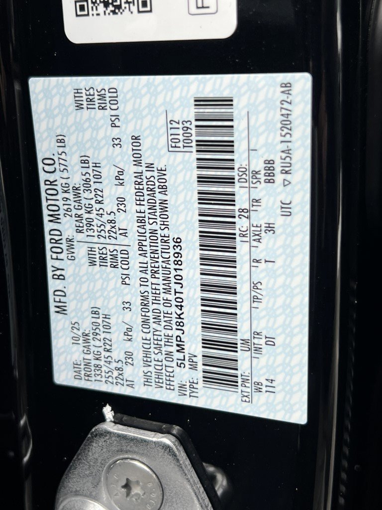 New 2026 Lincoln Nautilus Reserve AWD/4WD image 23