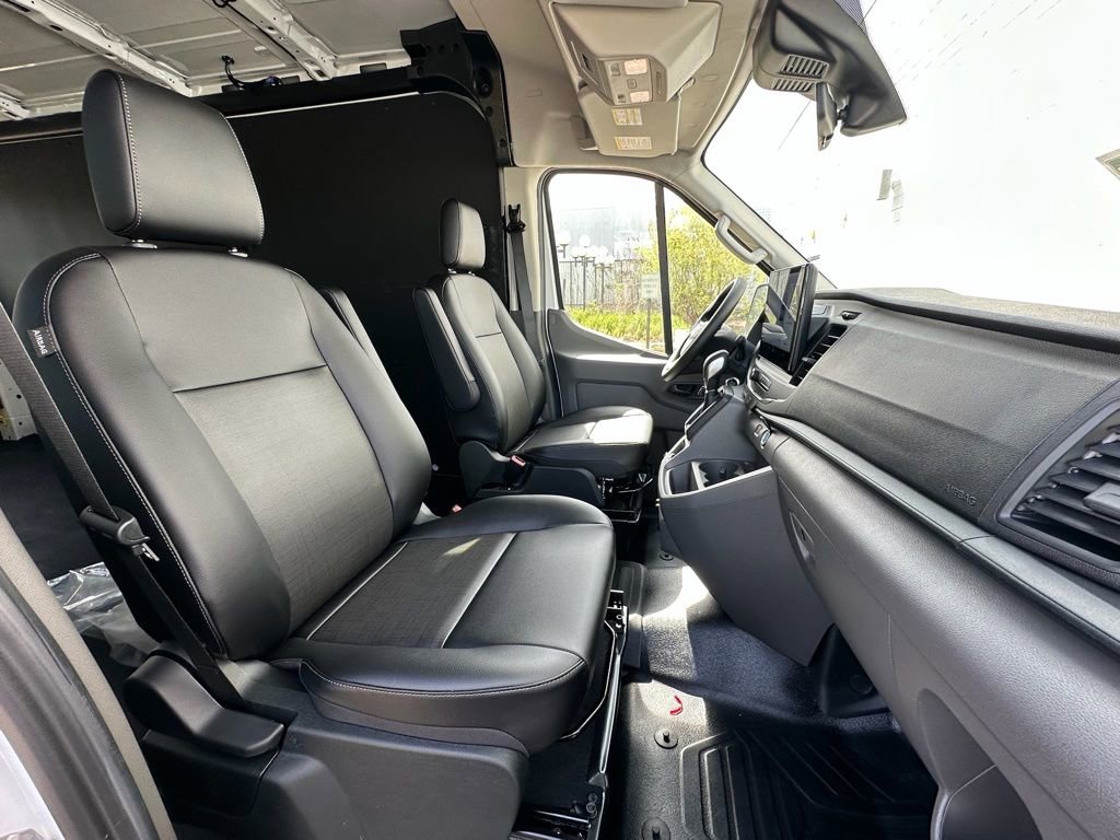 New 2026 Ford Transit 350 148 Medium Roof AWD w/ Load Area Protection Package image 20