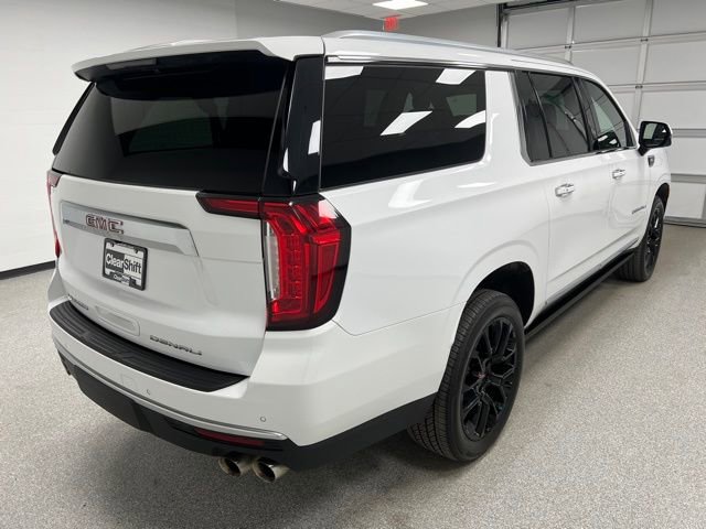 Used 2022 GMC Yukon XL Denali image 10