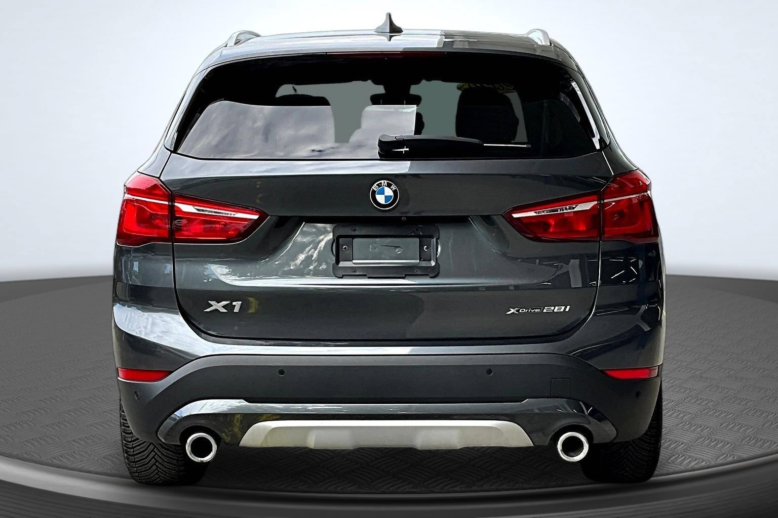 Used 2020 BMW X1 xDrive28i AWD/4WD image 4