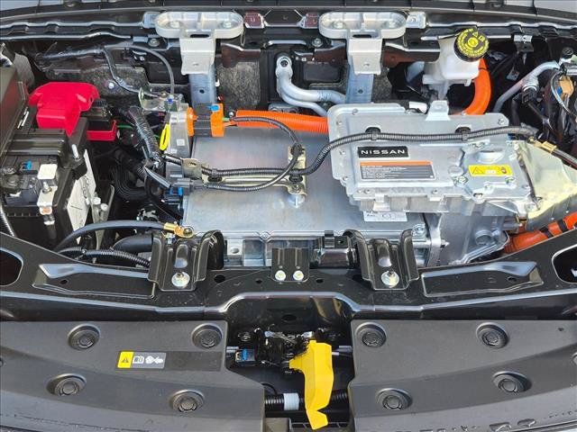 New 2026 Nissan Leaf Platinum+ FWD image 16